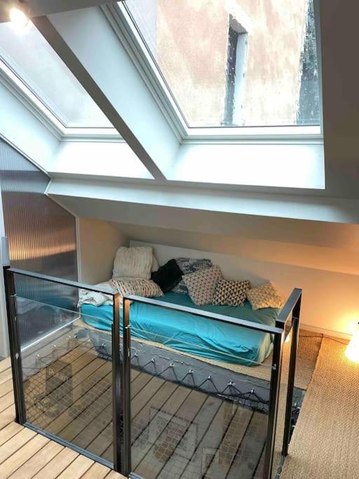 Loft Centre Situe Dans Rue Calme *